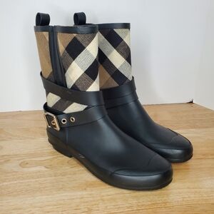Burberry Rain Boots Womens 38 US 8 Nova Check Black Strap Buckle